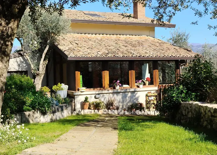 La casetta indipendente, con ampio spazio verde